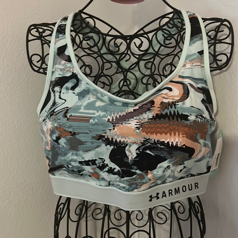 Size 3X under armor multicolor sports bra